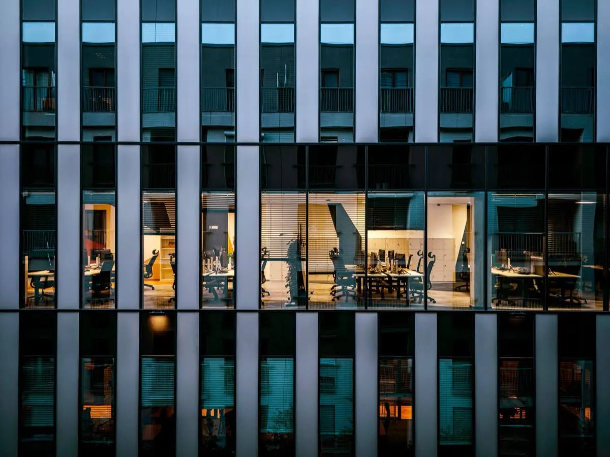 Commercial window services in Portland, ME